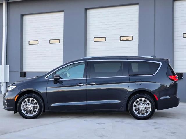 2021 Chrysler Pacifica Touring L AWD