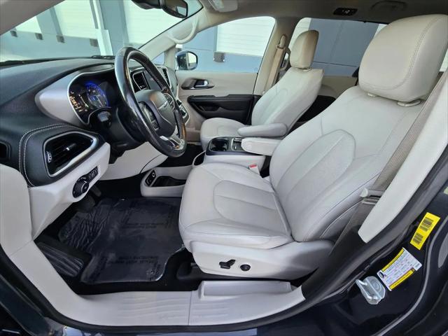 2021 Chrysler Pacifica Touring L AWD