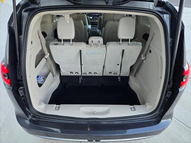 2021 Chrysler Pacifica Touring L AWD