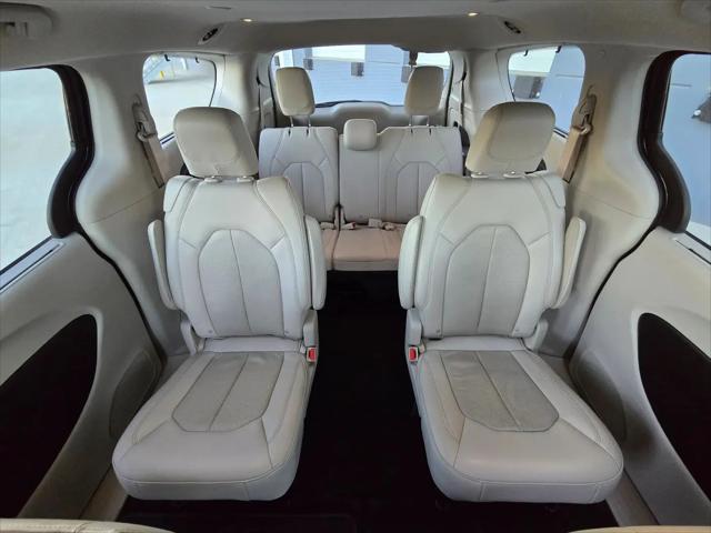 2021 Chrysler Pacifica Touring L AWD