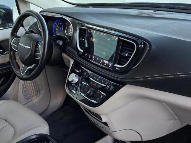 2021 Chrysler Pacifica Touring L AWD