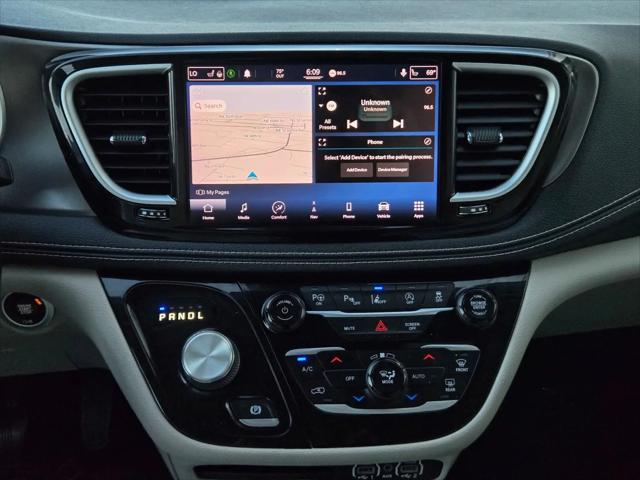 2021 Chrysler Pacifica Touring L AWD