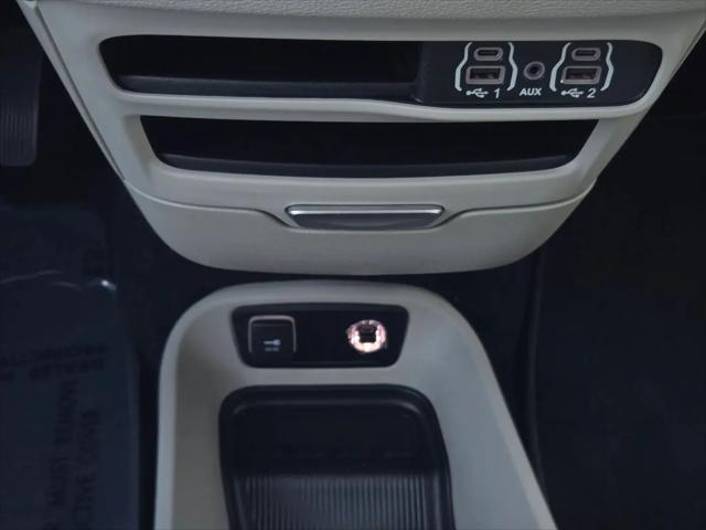 2021 Chrysler Pacifica Touring L AWD