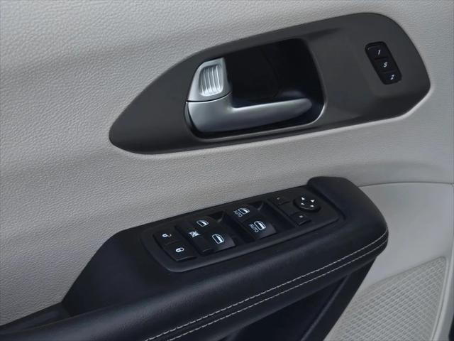 2021 Chrysler Pacifica Touring L AWD
