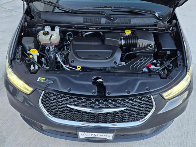 2021 Chrysler Pacifica Touring L AWD