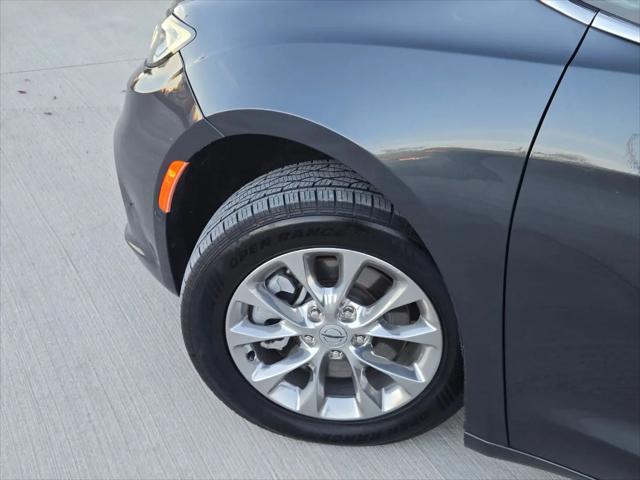 2021 Chrysler Pacifica Touring L AWD