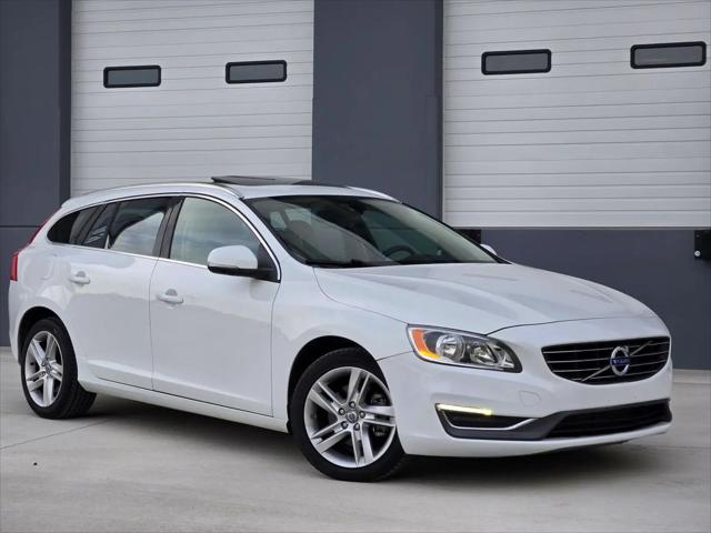 2015 Volvo V60 T5 Premier for sale in PORTLAND, OR