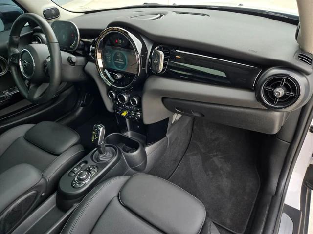 2024 MINI SE Hardtop Cooper