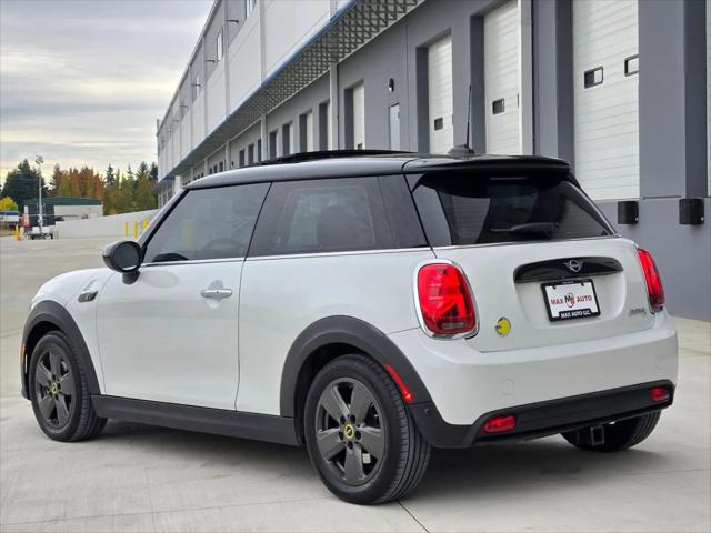 2024 MINI SE Hardtop Cooper