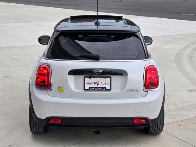 2024 MINI SE Hardtop Cooper