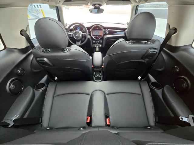 2024 MINI SE Hardtop Cooper