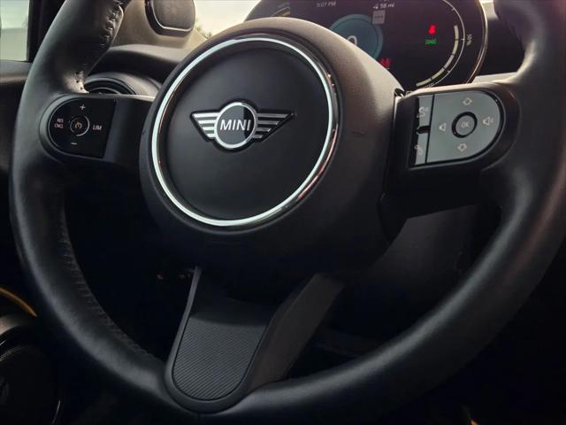 2024 MINI SE Hardtop Cooper