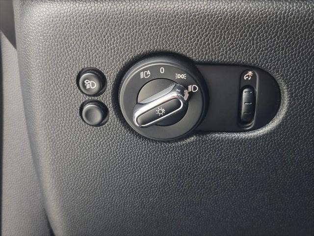 2024 MINI SE Hardtop Cooper