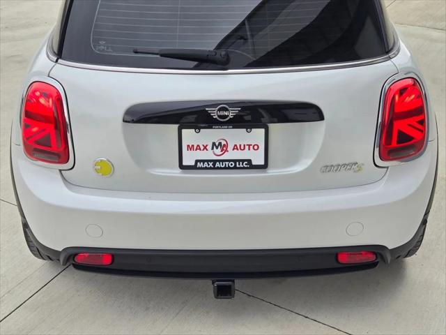 2024 MINI SE Hardtop Cooper