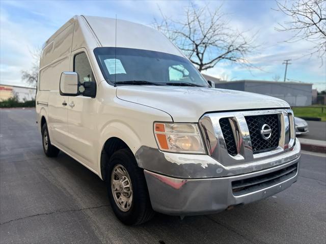 2014 Nissan 2500 SV V8