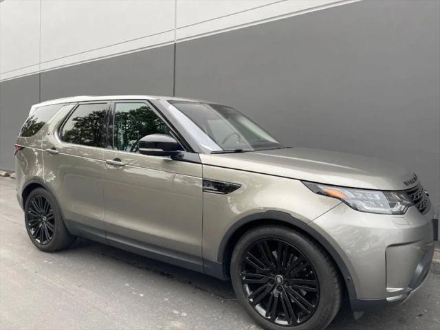 2017 Land Rover Discovery FIRST EDITION