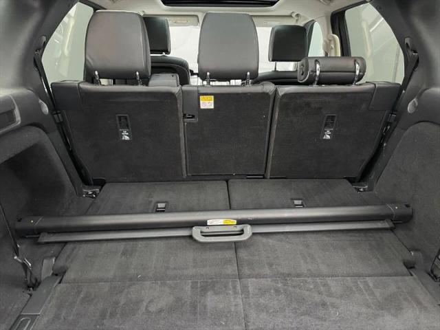 2017 Land Rover Discovery FIRST EDITION