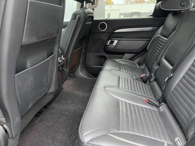 2017 Land Rover Discovery FIRST EDITION