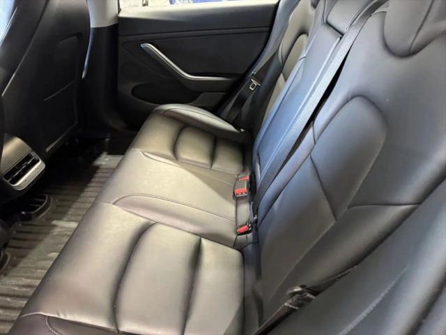 2022 Tesla Model 3 Rear-Wheel Drive