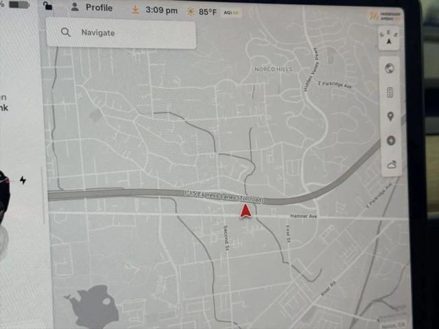 2022 Tesla Model 3 Rear-Wheel Drive
