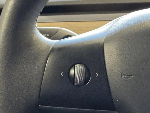 2022 Tesla Model 3 Rear-Wheel Drive