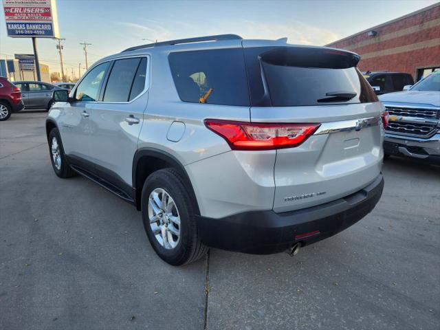 2021 Chevrolet Traverse AWD LT Cloth