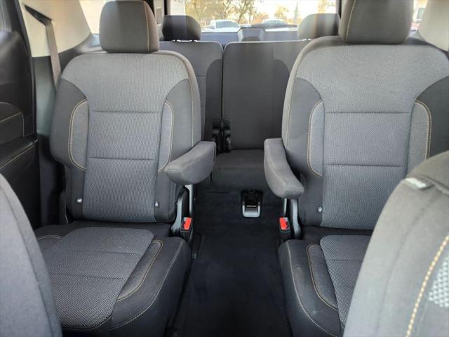 2021 Chevrolet Traverse AWD LT Cloth