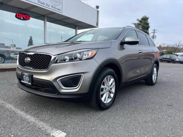 2017 Kia Sorento 2.4L LX