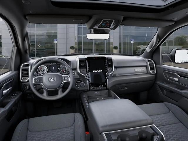 2026 Ram 1500 Big Horn Crew Cab 4x4 5'7" Box