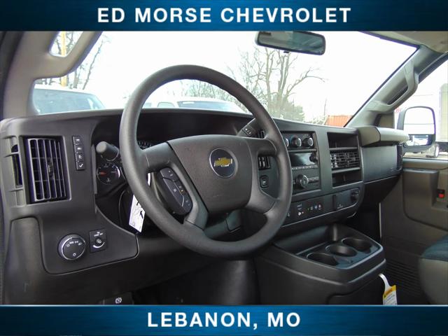 2025 Chevrolet Express Cargo Van RWD 2500 Regular Wheelbase WT