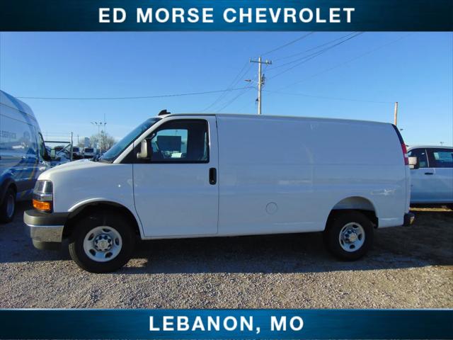 2025 Chevrolet Express Cargo Van RWD 2500 Regular Wheelbase WT