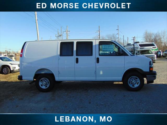 2025 Chevrolet Express Cargo Van RWD 2500 Regular Wheelbase WT