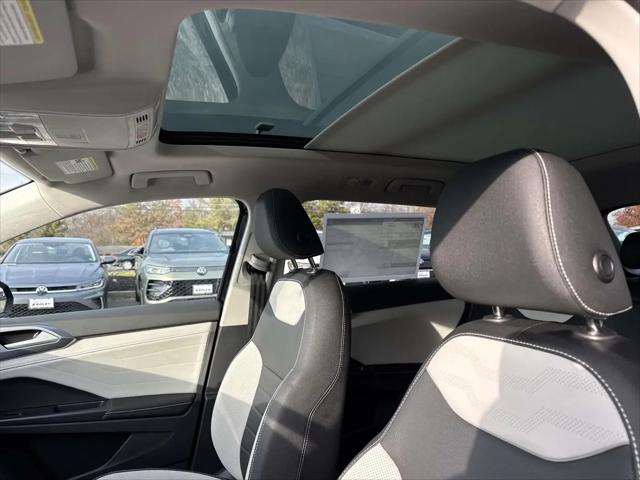 2026 Volkswagen Taos SEL
