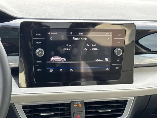 2026 Volkswagen Taos SEL