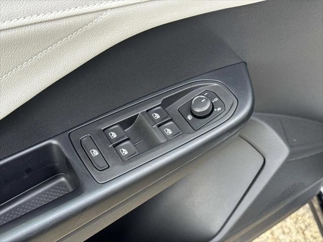2026 Volkswagen Taos SEL