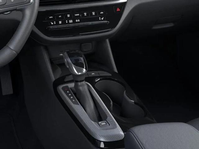2026 Buick NV Avenir FWD
