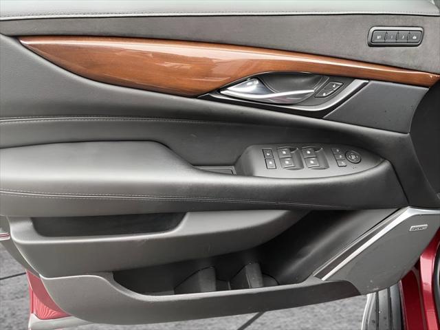 2020 Cadillac Escalade 4WD Luxury