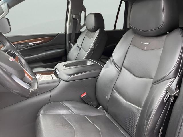 2020 Cadillac Escalade 4WD Luxury