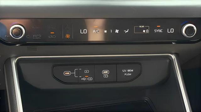 2026 Kia Carnival MPV LXS