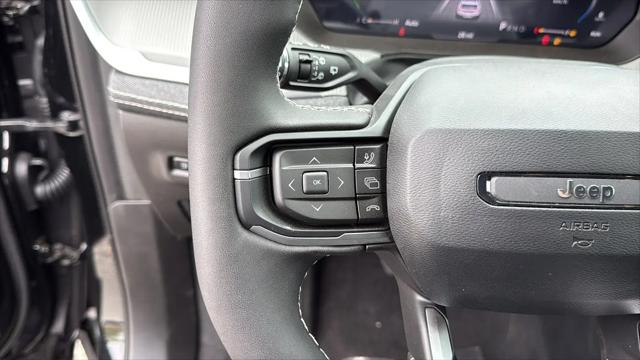 2026 Jeep Cherokee Laredo 4x4