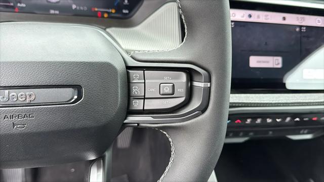 2026 Jeep Cherokee Laredo 4x4
