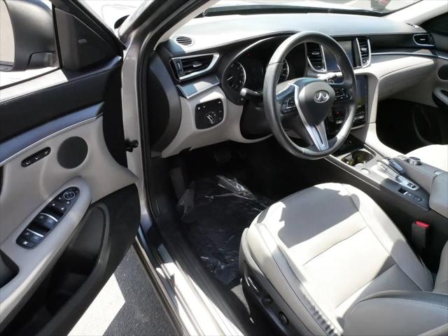 2024 INFINITI QX50 LUXE