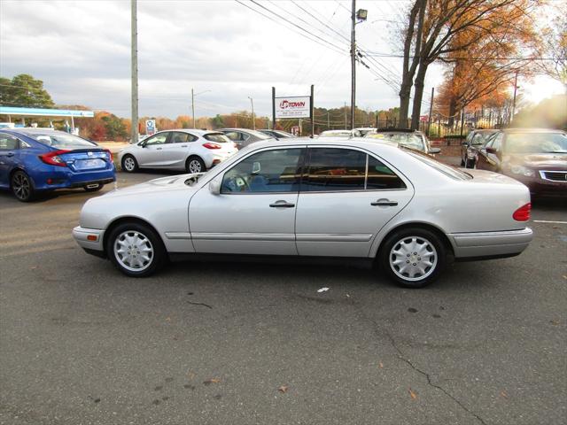 1997 Mercedes-Benz E 320 E320