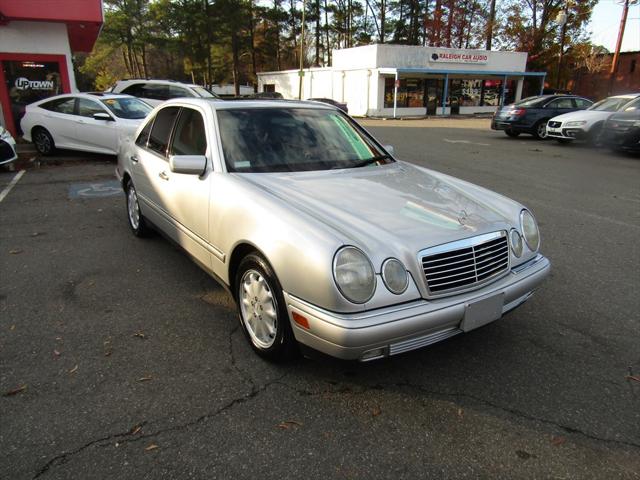 1997 Mercedes-Benz E 320 E320