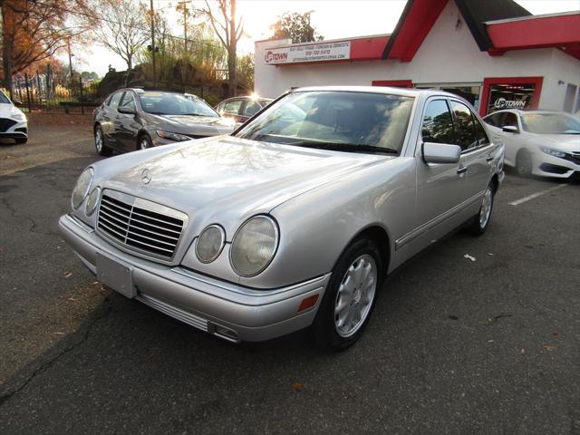 1997 Mercedes-Benz E 320 E320