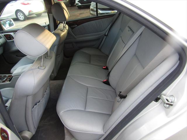 1997 Mercedes-Benz E 320 E320