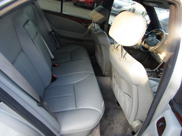 1997 Mercedes-Benz E 320 E320