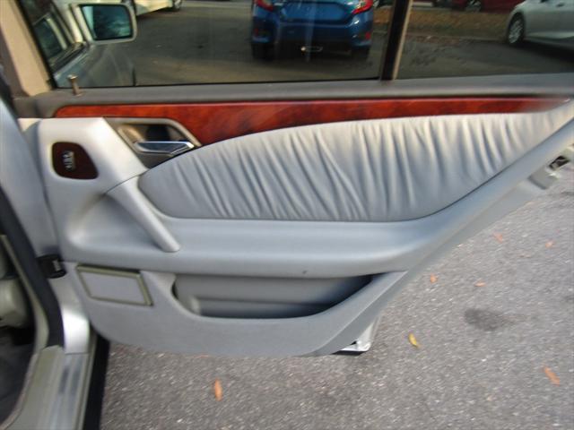 1997 Mercedes-Benz E 320 E320