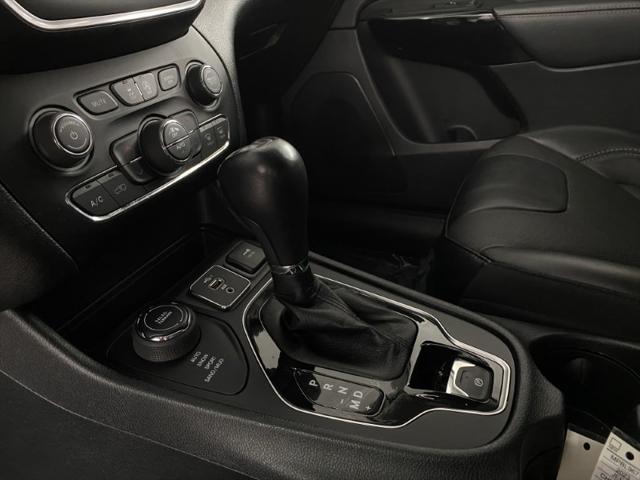 2023 Jeep Cherokee Altitude Lux 4x4