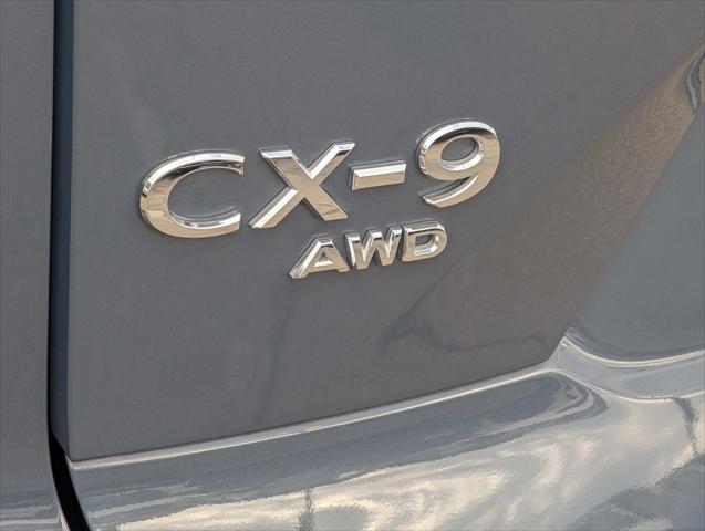 2023 Mazda CX-9 Carbon Edition